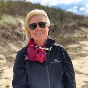 Meet your Posher, Kathy hinds